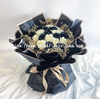 Black White Soap + Preserved Flower Bouquet - (L)