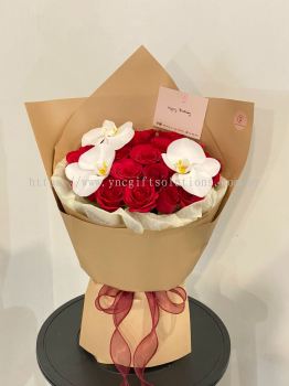 Fresh Roses with Orchid White