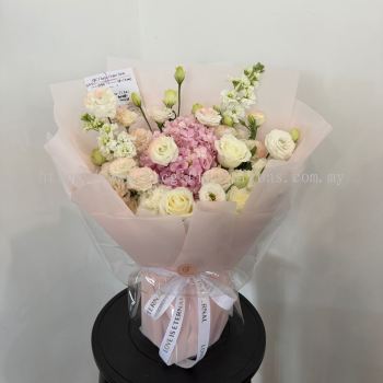 Fresh Hydrangea with Eustoma and Matthiola