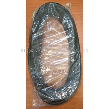 Proton Satria  1992 / 1996 Rear Bonnet Rubber / Weatherstrip (New Model/ OLD MODEL)