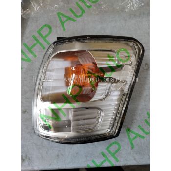 TOYOTA HILUX LN166 (2003) SR TURBO PARKING LAMP / ANGLE LAMP