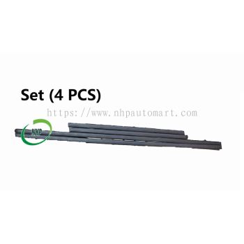 Proton Wira Sedan / Wira Aeroback Door Center Moulding / Body Lining  (Set)