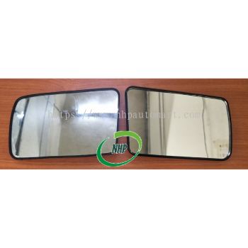 Proton Saga / Iswara Side Mirror Glass / Lens