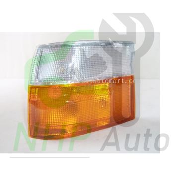 Toyota Hiace LH113 Parking Lamp / Angle Lamp