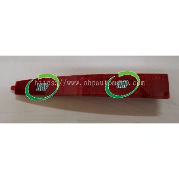 Perodua Bezza 2016 Rear Bumper Reflector / Reflector Bumper Belakang