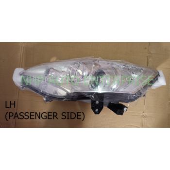 PERODUA ALZA 2014 2ND MODEL HEAD LAMP / LAMPU DEPAN (SIGNAL PUTIH MODEL SIGNAL WHITE)