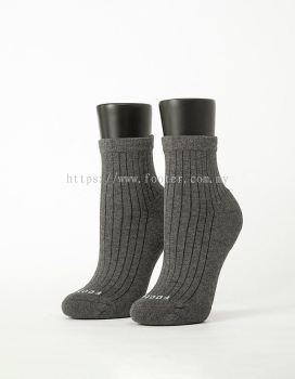 Retro Straight-Line Socks T47M