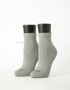 Retro Straight-Line Socks T47M