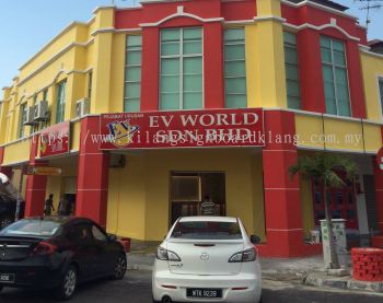 *Ev World Group - Meru Klang* Signboard