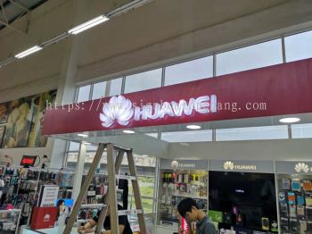 Huawei LED Acrylic 3D Box up Sigange At Giant Klang Center