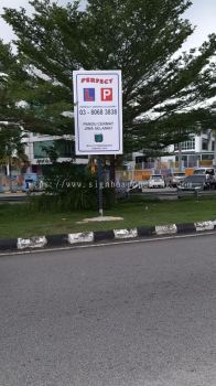 Perfect Driving school Road direction signboard at klang bukit tinggi 