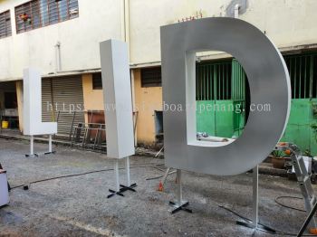 Aluminum giant big 3D box up lettering stand signage at dengkil sepang Kuala Lumpur