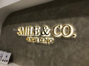 smile and co dental clinic stainless steel gold mirrir box up 3d lettering backlit signage signboard at klang kuala lumpur