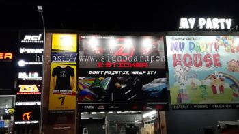 OUTDOOR BILLBOARD PRINTING SERVICE PENANG | COMMERCIAL BILLBOARD SPECIALIST AT PULAU PINANG