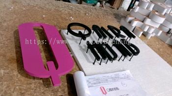 qaira hijab eg box up 3d lettering 