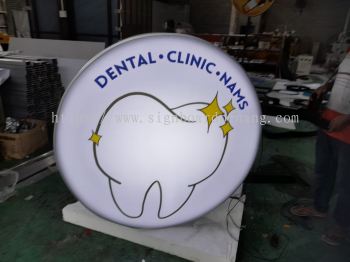 Klinik Nams Double Side Round Shape LightBox Signage At Kuala Lumpur 