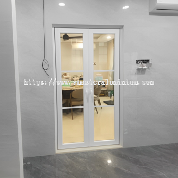 Perfomance Swing Door 