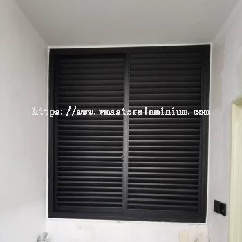 SLIDING LOUVERS WINDOW