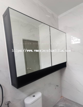 BATHROOM ALUMINIUM CABINET WITH MIRROR