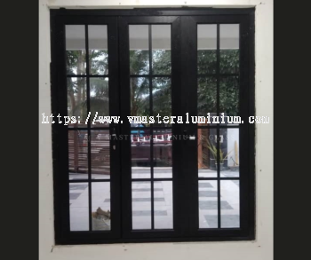 MASTER SERIES FOLDING WINDOW AT TAMAN SRI SAUJAN KOTA TINGGI