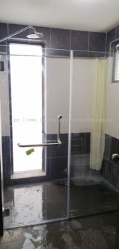 Shower Screen Glass Design at Selayang