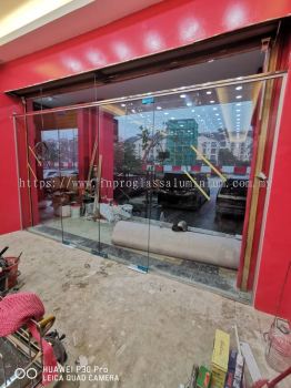 Shopfront Glass Door Installation Service Near Me