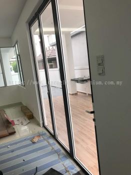 Indoor Tempered Glass Door Specialist at Subang | USJ | Bandar Sunway