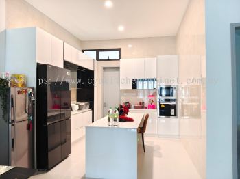 4G Glass Door Kitchen Cabinet