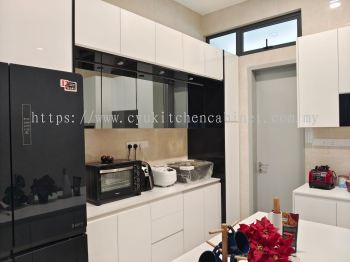 4G Glass Door