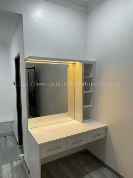 Bedroom Cabinet | Make-up Cabinet Design Specialist at Bangi | Nilai | Seremban