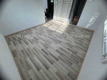 Laminate Flooring 8MM ( Special Promotion )