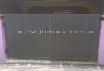 Black Aluminium Panels Swing Gate