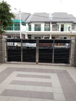 Stainless Steel Frame with Aluminium Panels Main Gate