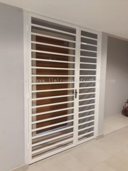 Pure White Swing Door for Apartment