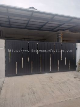 Premium Black Aluminium Panels & Stainless Steel Flat Bar Swing Gate