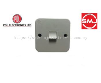 PDL 1720N MB 1 Gang 1 Way Double Pole Water Heater Metalclad Switch c/w Neon Indicator