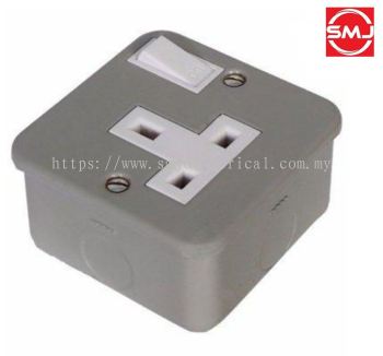 PDL 1761MB 13A 1 Gang Metalclad Switched Socket Outlet