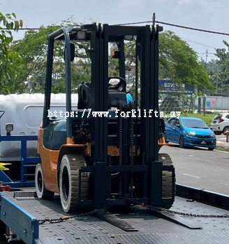 sewa forklift TELOK GONG