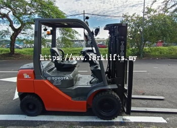 sewa forklift TELOK GONG