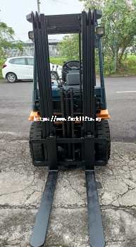 TOYOTA 7FD25 Diesel Forklift with 4300mm Container Full Free Mast rent to Klang Utama in Short-term basis