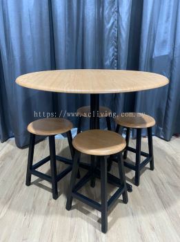 90cm Round Table with Rocket Leg + Wooden Stool Set (Oak Colour)