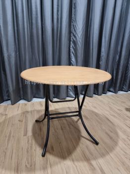 90cm Round Table with Folidng Leg (Oak Colour)