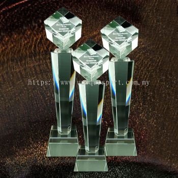 9096 - EXCLUSIVE CRYSTAL TROPHY