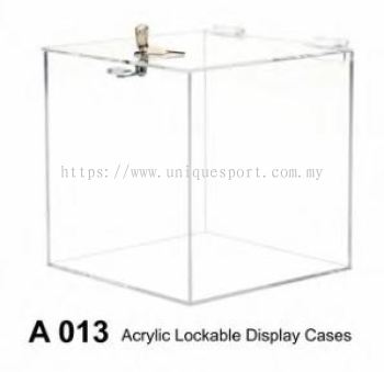 A 013 - CLEAR ACRYLIC BOXES