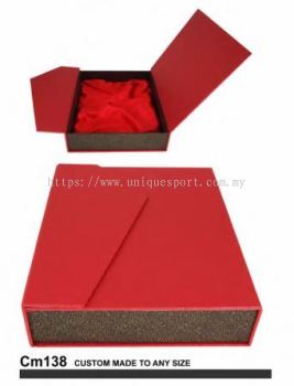 CM 138 - CM GIFT BOX