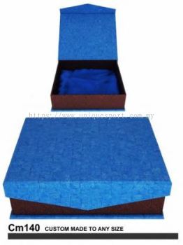 CM 140 - CM GIFT BOX