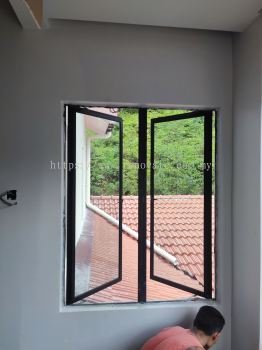 Casement Window 