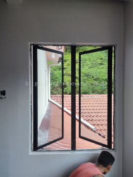 Casement Window 