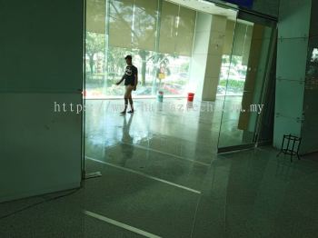 granite polishing