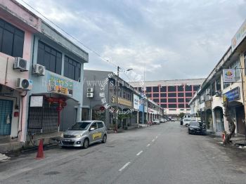 [FOR SALE] 2 Storey Shop Office At Taman Impian Ria, Alma